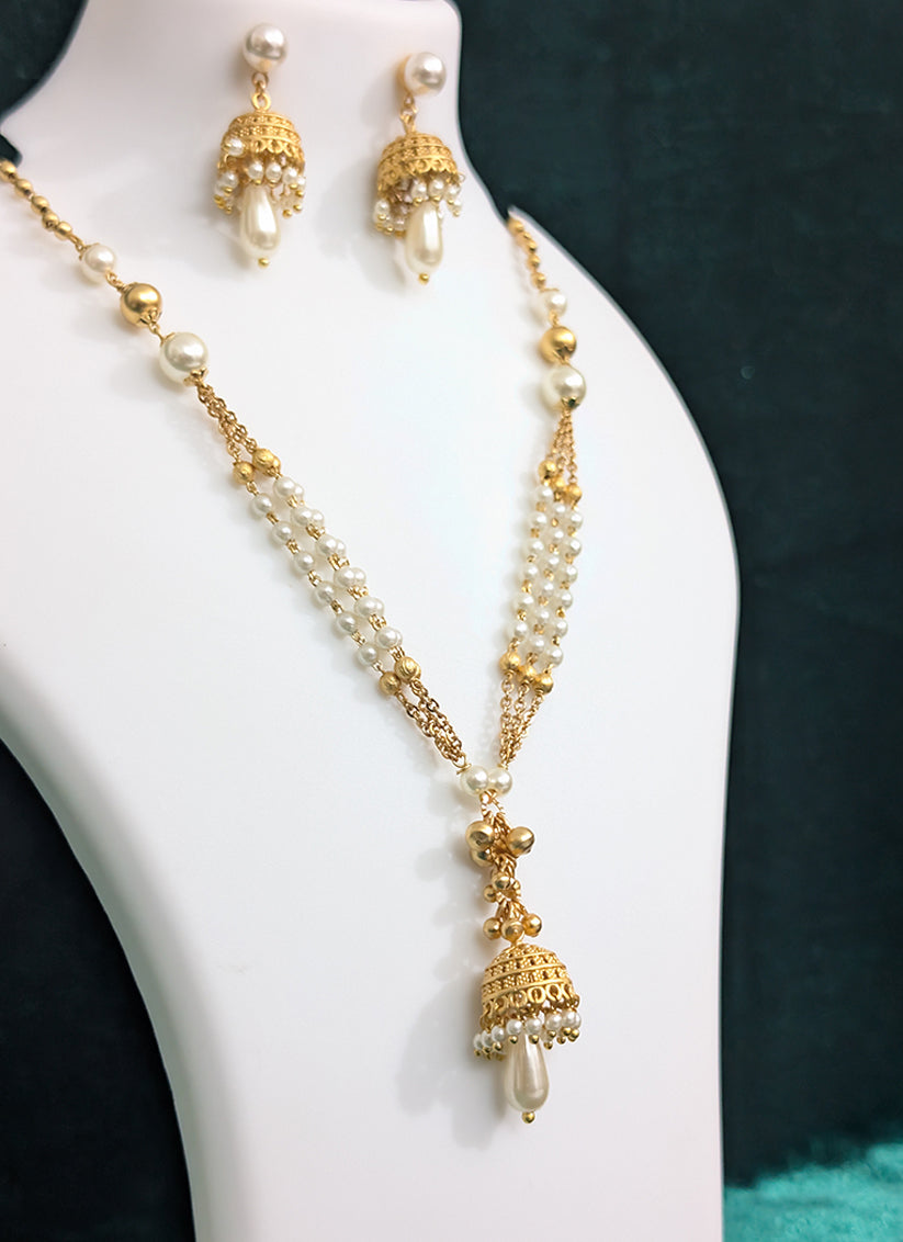 Gold Plated 3 String Pearl Necklace Set