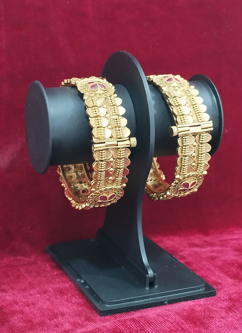 Gold Plated Fancy Bangles Set