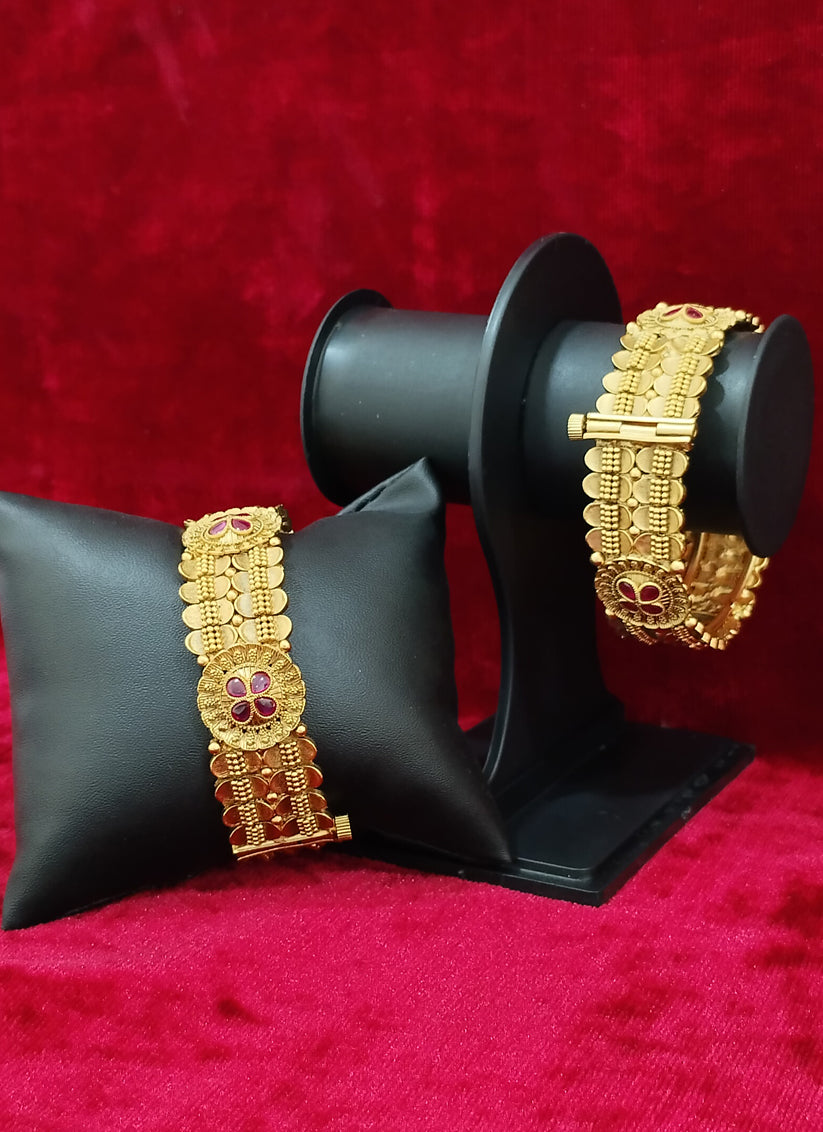 Gold Plated Fancy Bangles Set