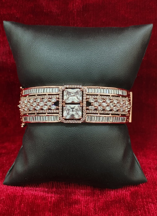 Golden Heavy AD Bracelet