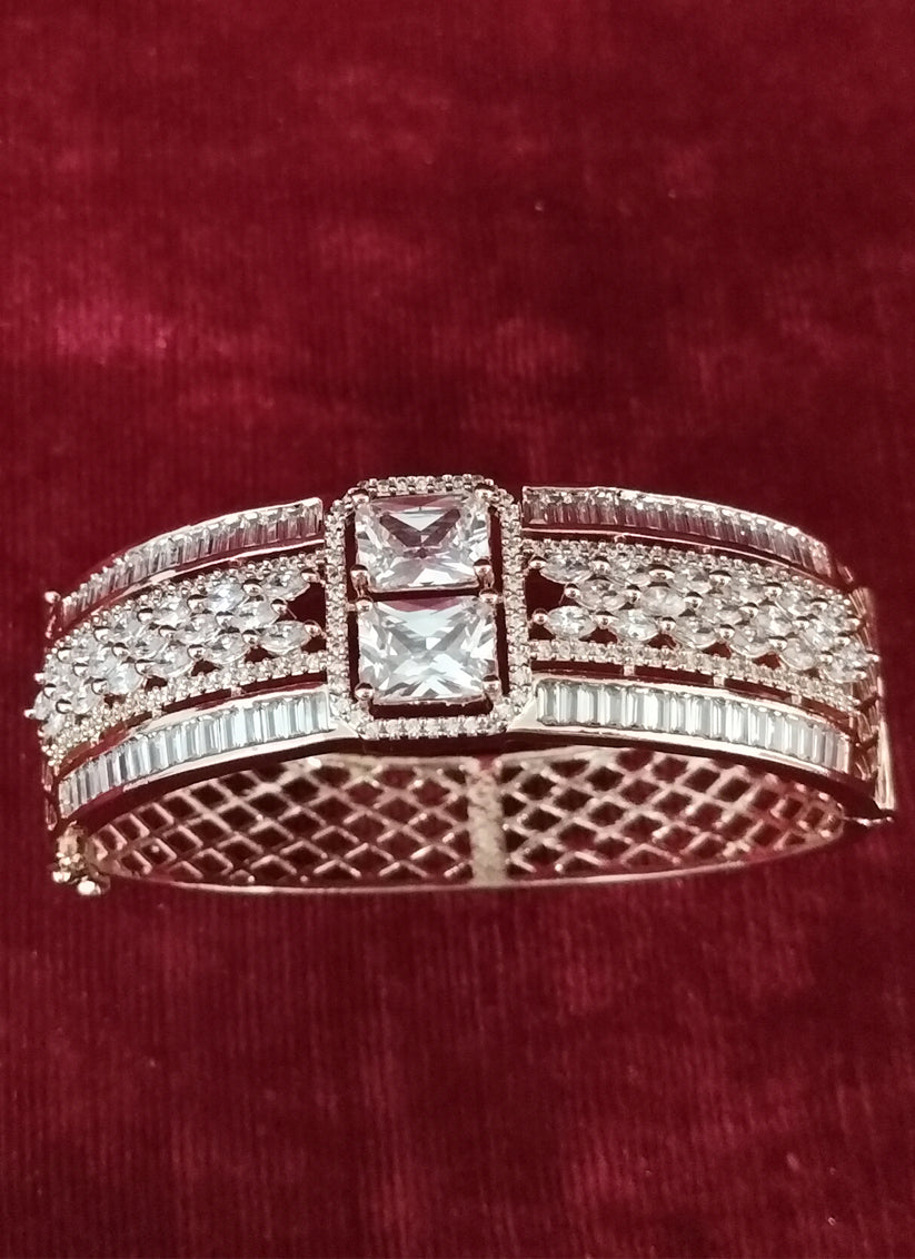 Golden Heavy AD Bracelet