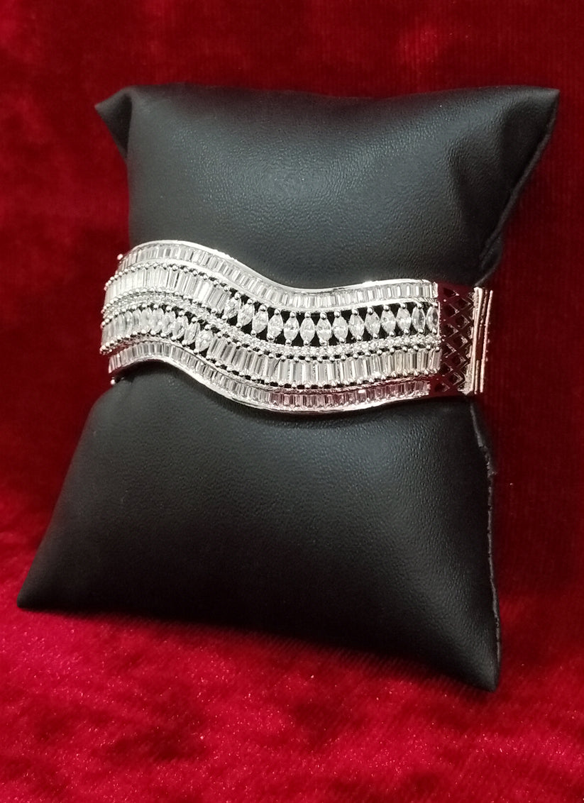 Golden Heavy AD Bracelet