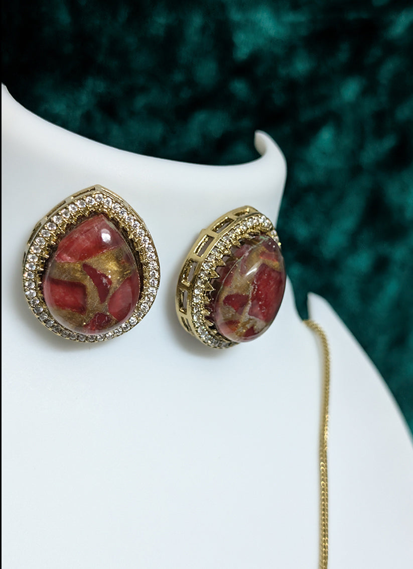 Maroon Stone and AD Diamonds Necklace Set