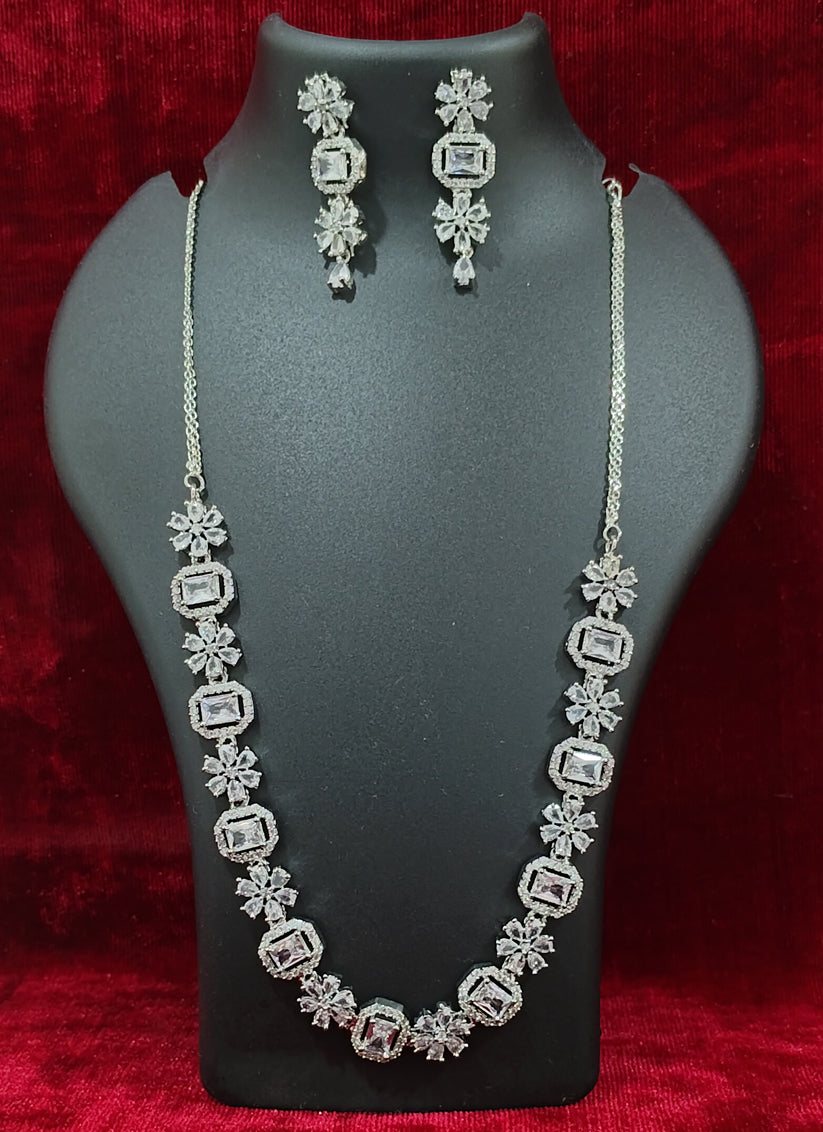 Silver AD Necklace Set