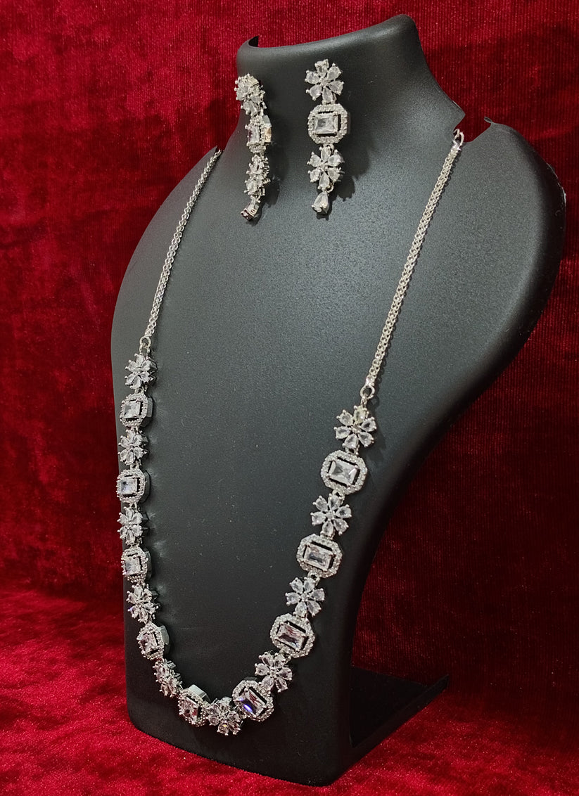 Silver AD Necklace Set