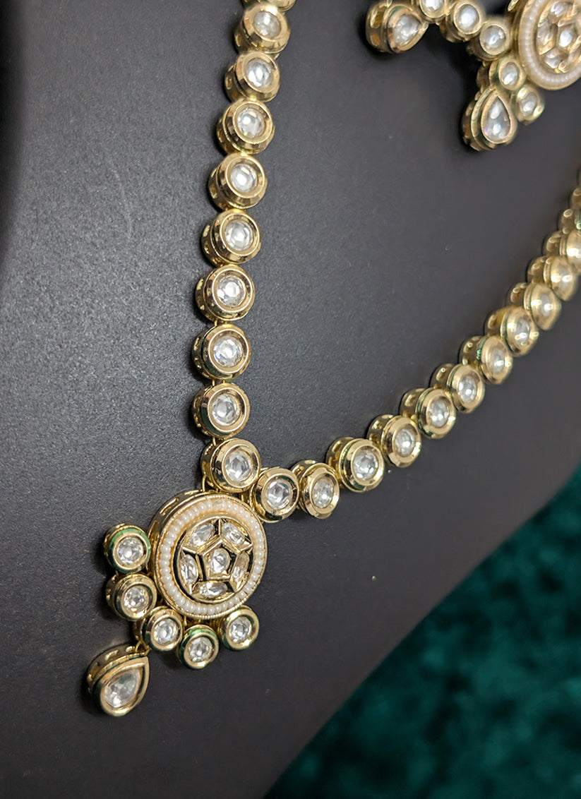 Golden Studded Stone & Pearl Necklace Set