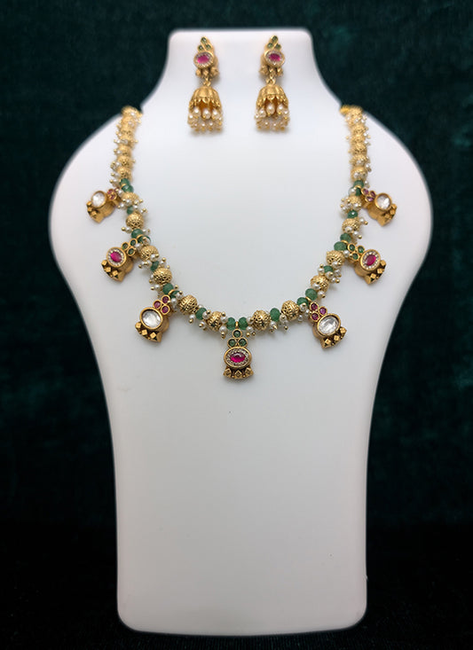 Elegant Studded Stone & Pearl Necklace Set