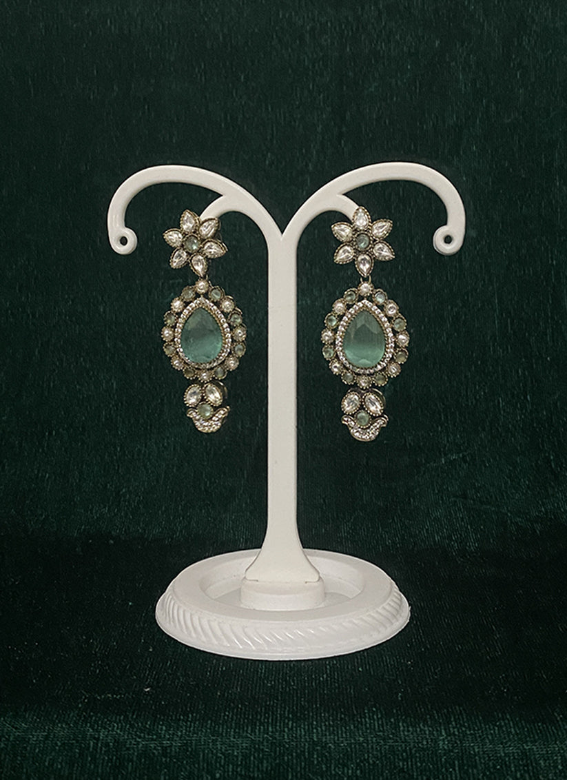 Sea Green Studded Stone Necklace Set