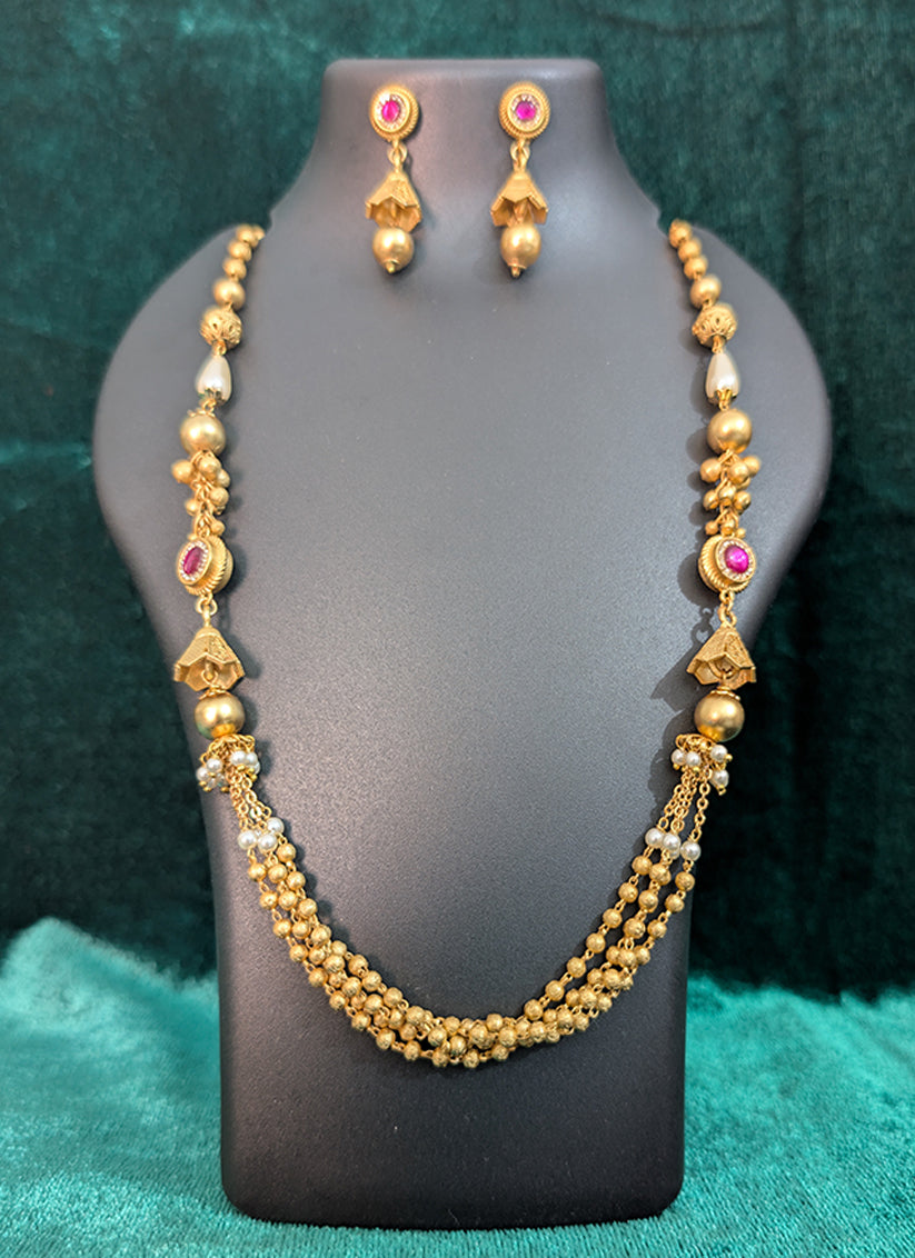 Premium Gold Pleated 4 String Necklace Set