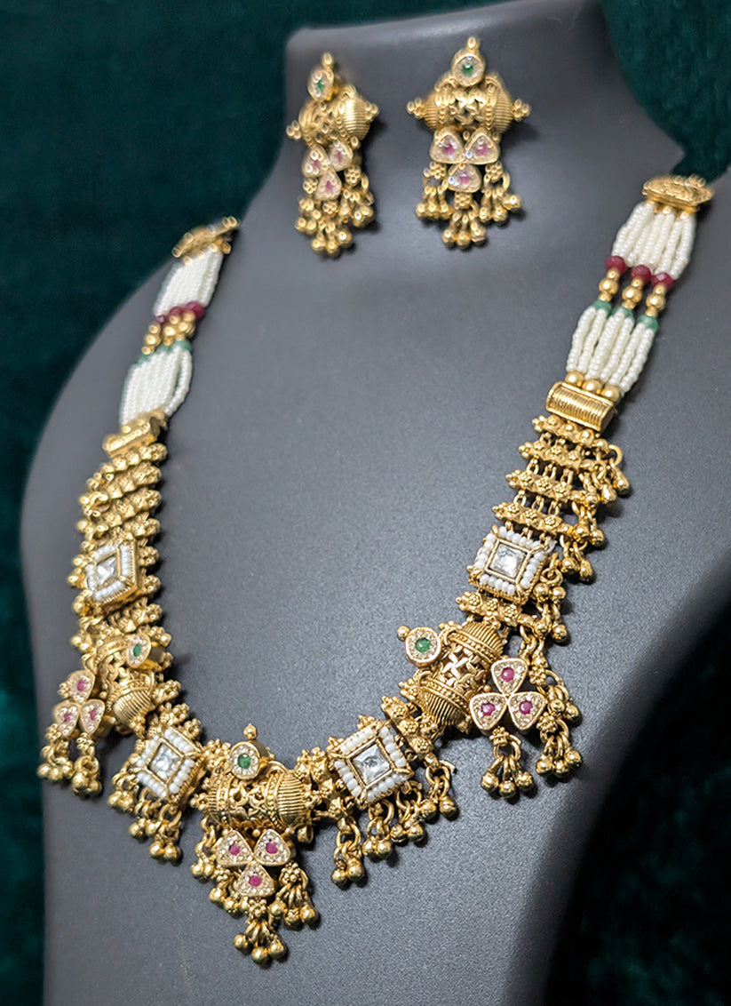 Precious Pearl & Stone Studded Heavy Necklace Set