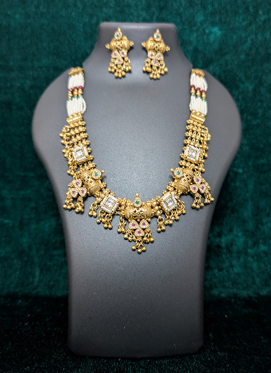 Precious Pearl & Stone Studded Heavy Necklace Set