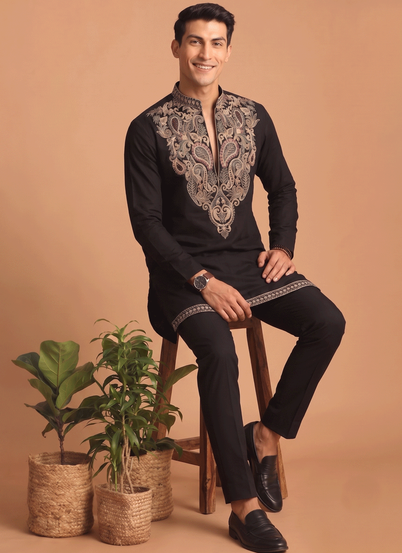 Black Embroidered Men's Kurta Set for Festive Wear