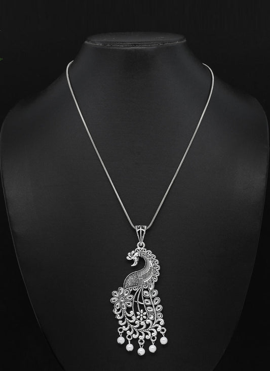 White Glass Stone Peacock Insparied Necklace