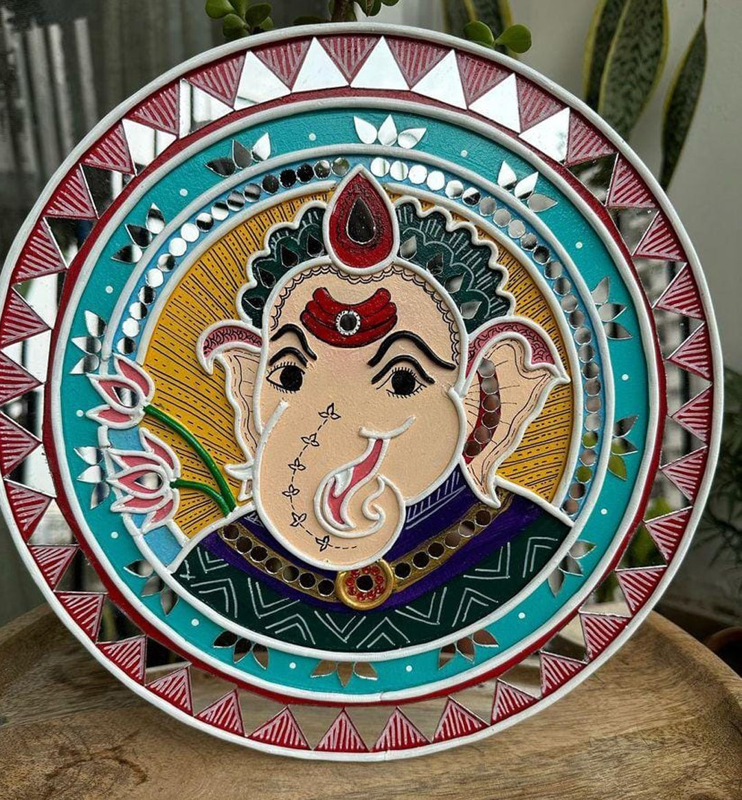 Ganesha Handmade Traditional Lippan Art Wall Plate