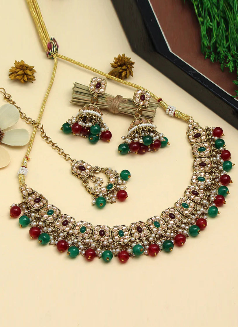 Maroon & Green Kundan Choker Necklace Set