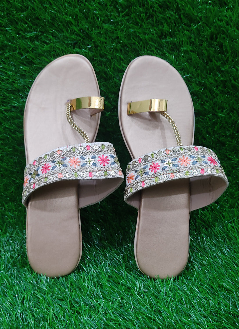 Women Embroidered Toe-Ring Heels Sandals
