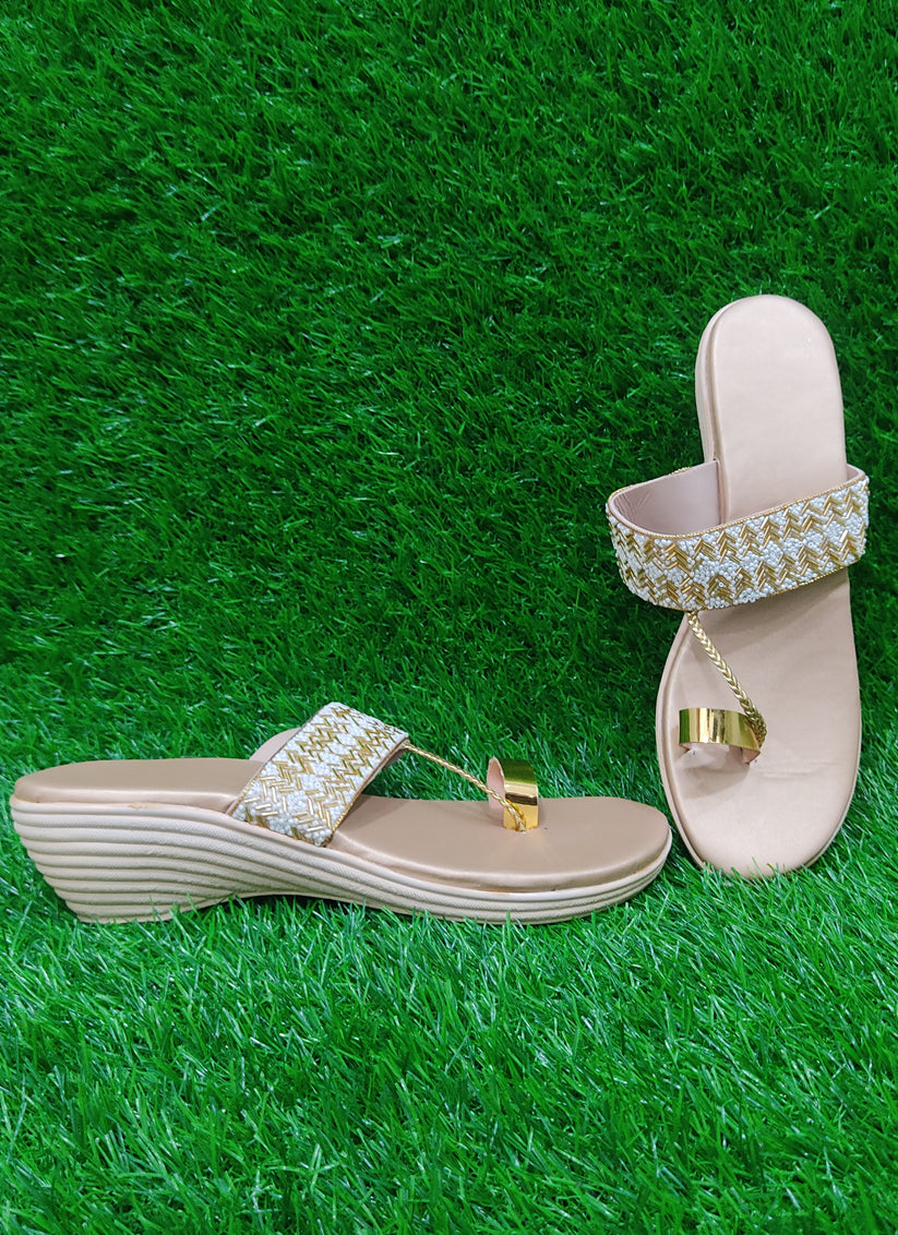Women Embellished Toe-Ring Heels Sandals