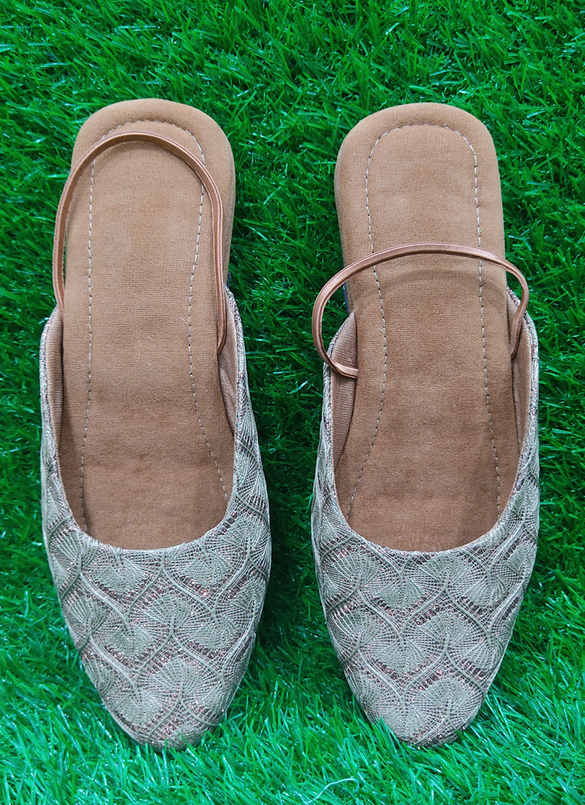 Copper Women Beautifully Handcrafted Women Sandel Style Mojari