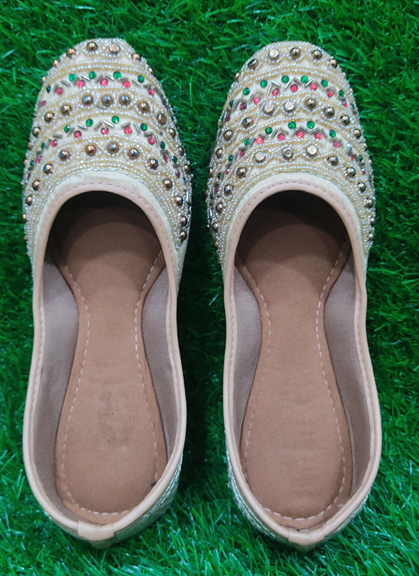 Beige Beautifully Handcrafted Women Punjabi Mojari