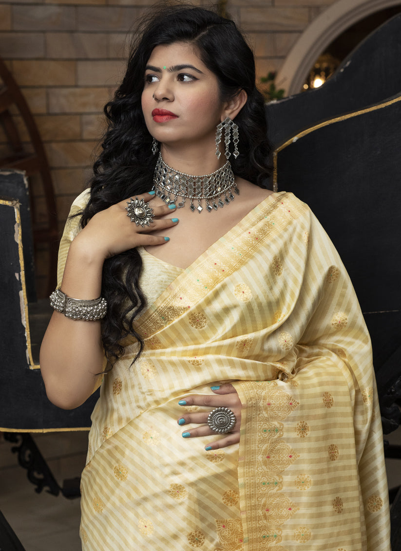 Cream Banarasi Silk Weaving Saree