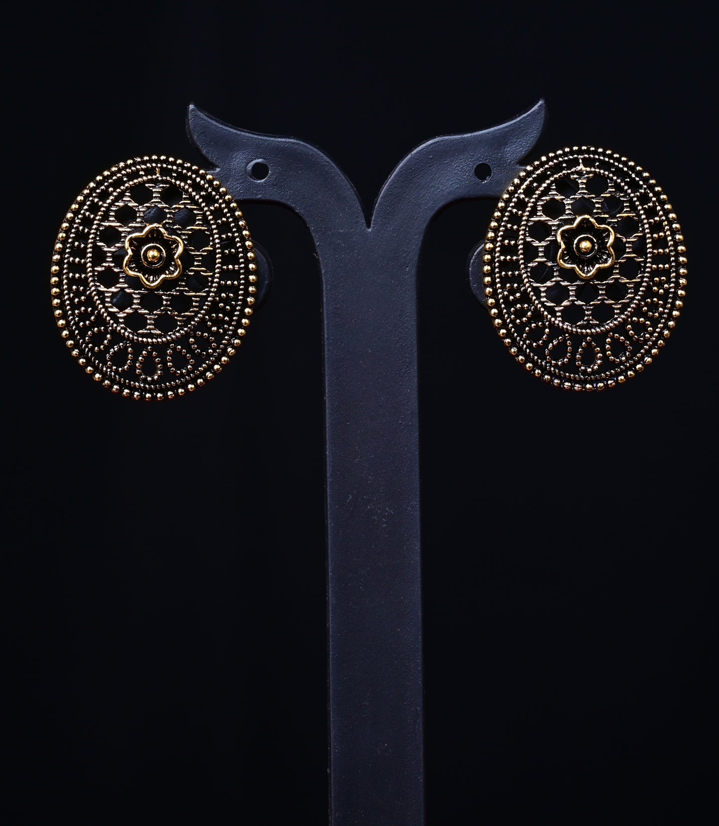 Golden Tone Imitation Earring Set