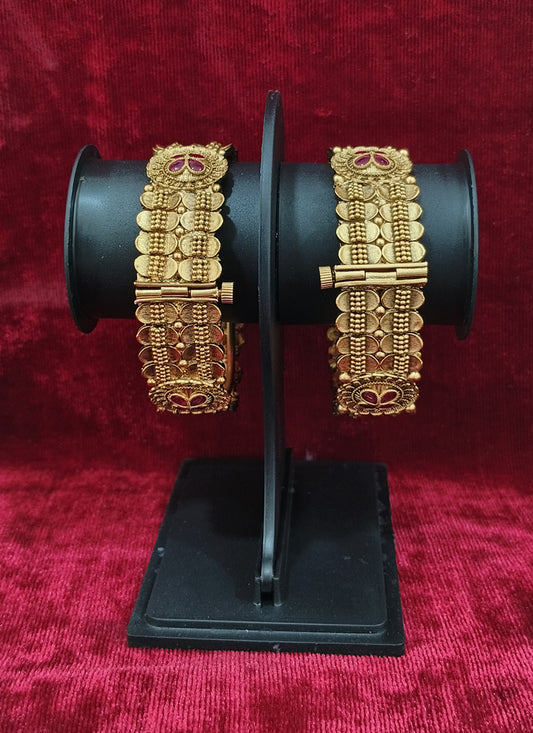 Gold Plated Fancy Bangles Set