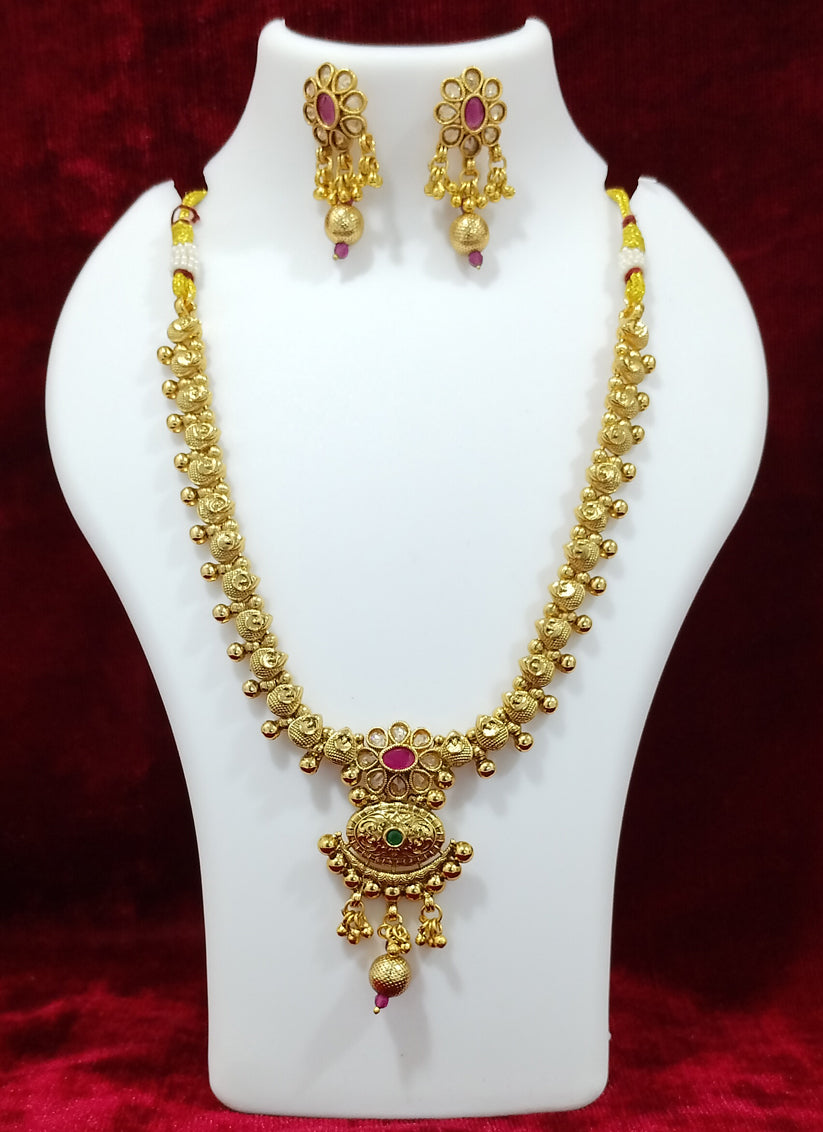 Javri Gold Plated Necklace Earring Set