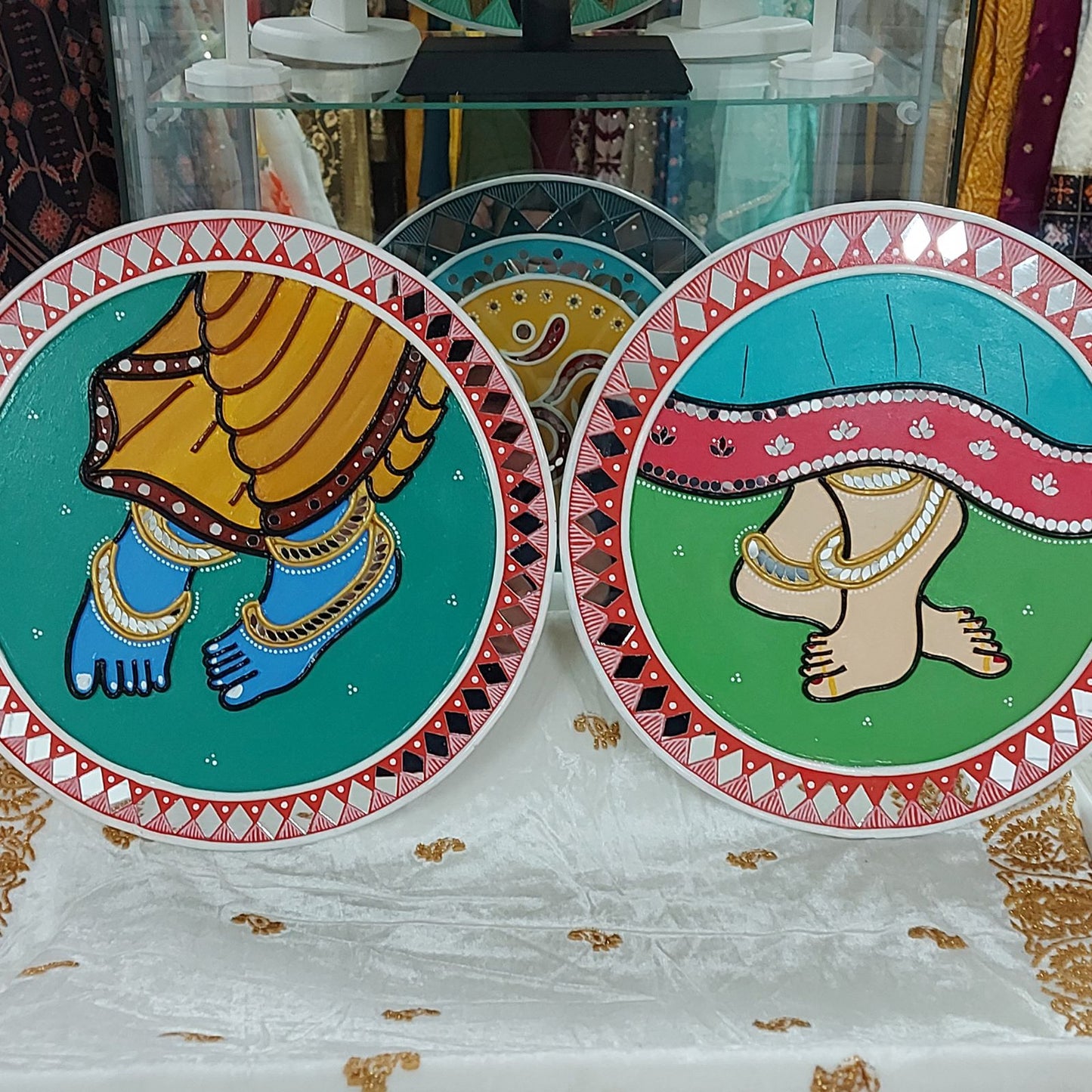 Set of 2 - Radhe Krishna Feet Lippan Art Wall Plate