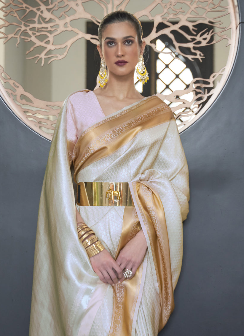 Pearl White Soft Silk Handloom Weaving Saree