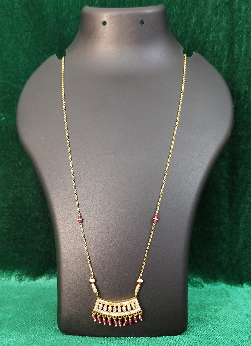 Golden Alloy Pendant Set