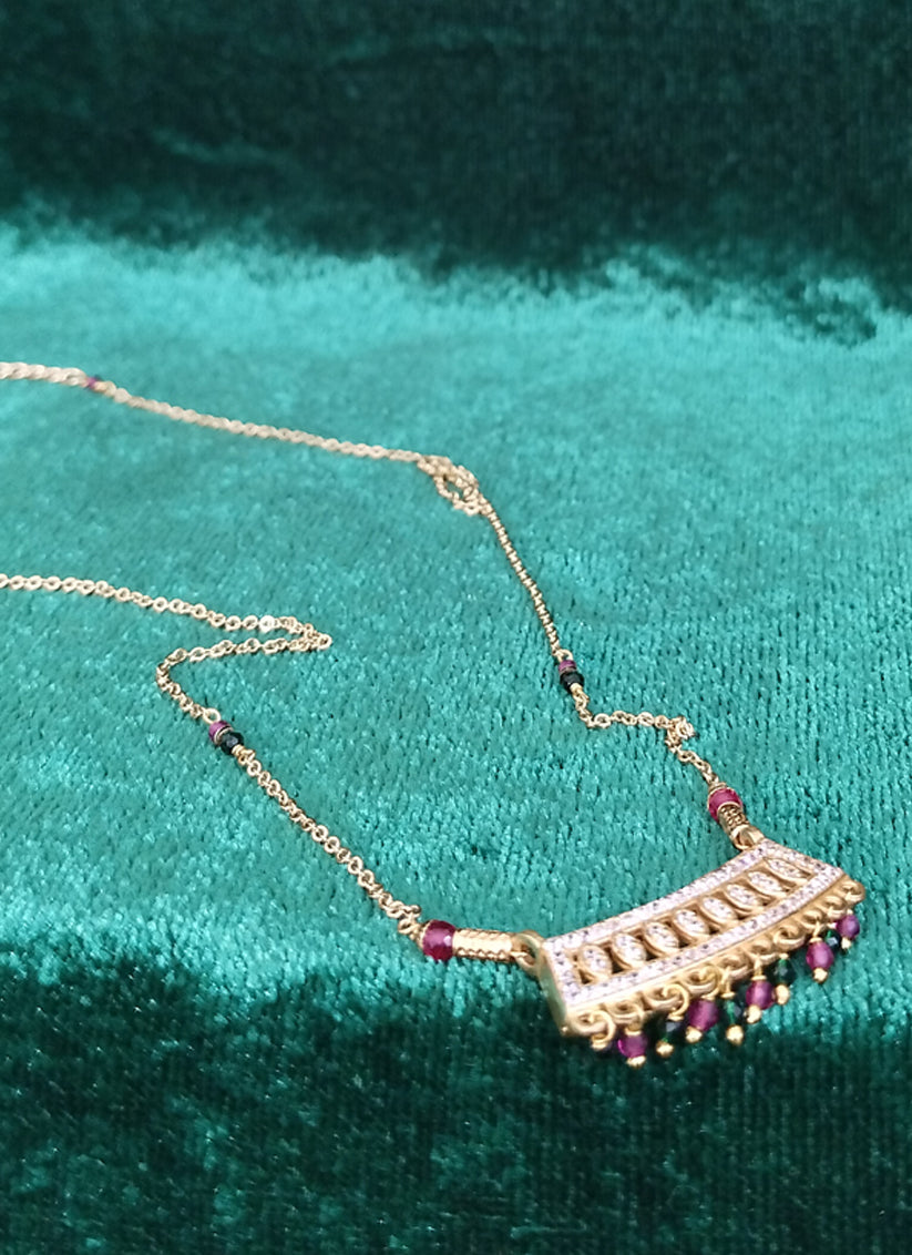 Golden Alloy Pendant Set