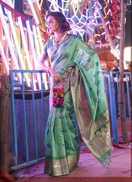 Turquoise Handloom Silk Hand Woven Saree