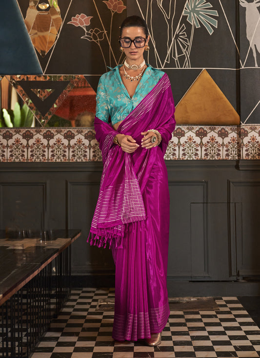 Magenta Pure Viscose Handloom Weaving Saree