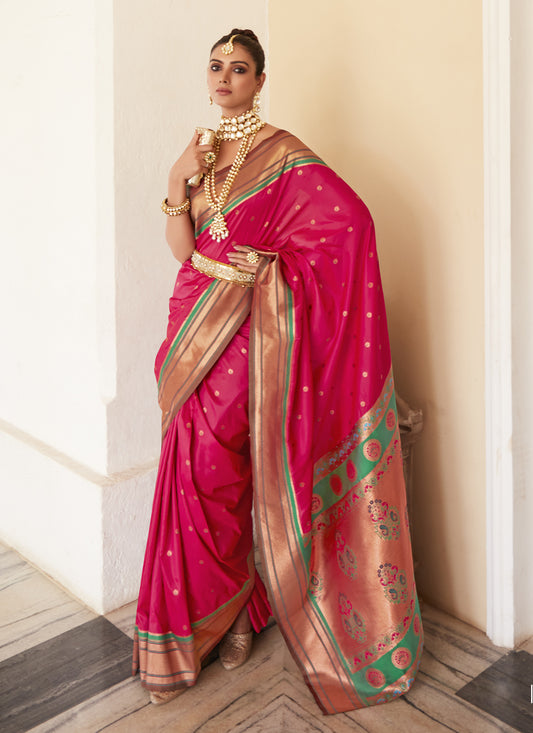 Gajari Pink Peshwai Paithani Silk Woven Saree