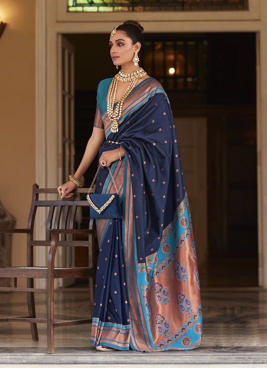 Midnight Blue Peshwai Paithani Silk Woven Saree