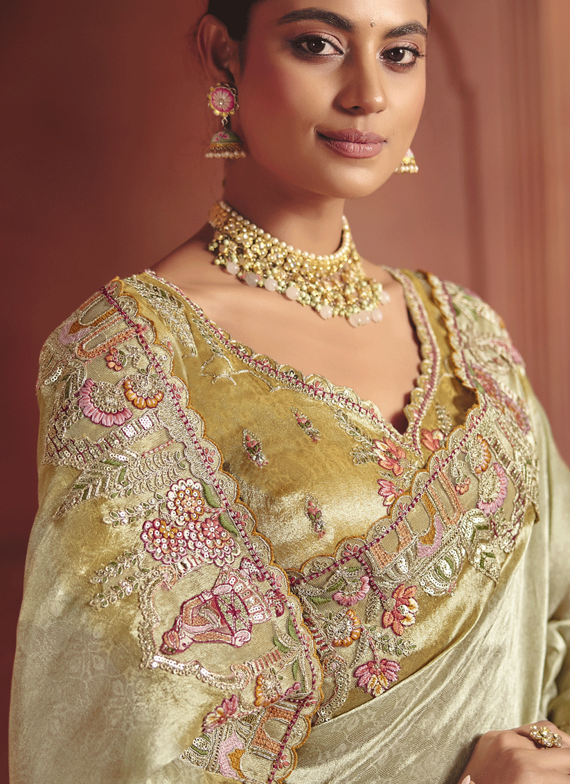 Traditional Cream Silk Saree with Intricate Zari Weaving for Special Occasions