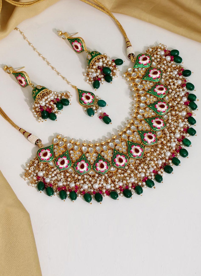 Green Kundan Meenakari Necklace Set