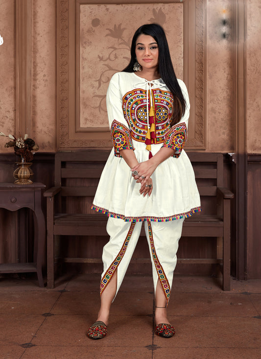 Off White Cotton Embroidered Gamthi Kurta with Salwar