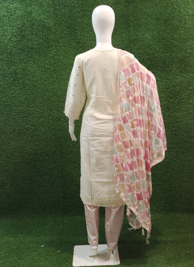 Off white Chikankari Embroidered Salwar Suit