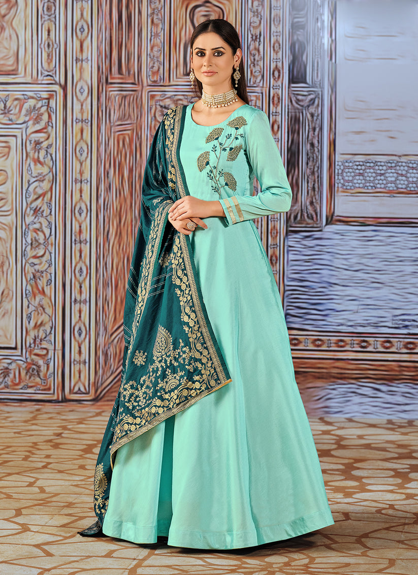 Gown hot sale salwar kameez